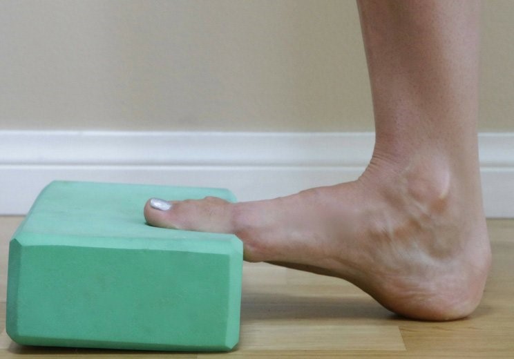 درمان درد مچ پا با ورزش